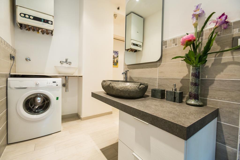 Bologna Butterfly Apartment Lippo Eksteriør bilde