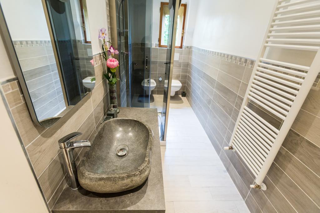 Bologna Butterfly Apartment Lippo Eksteriør bilde